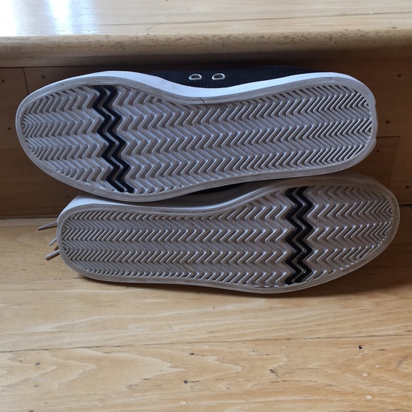 Black vintage Nike’s - Picture 6 of 6